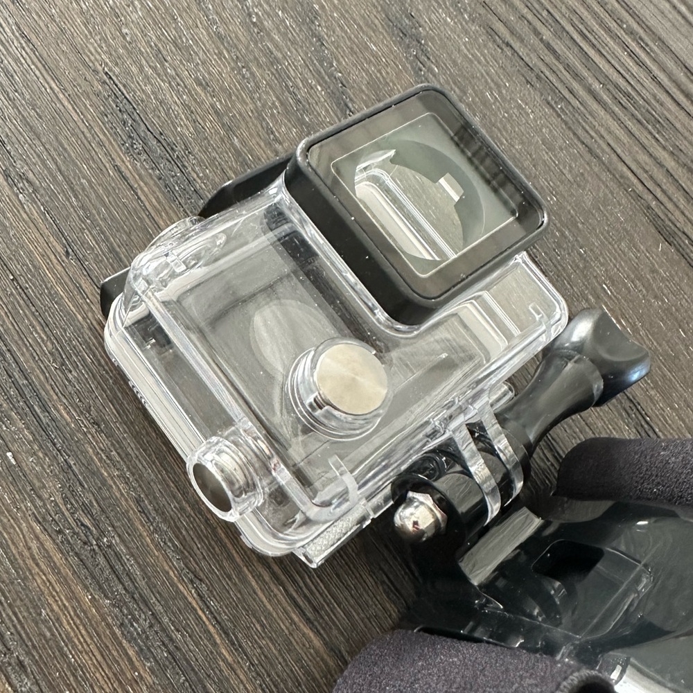 GoPro Transparent Protective Camera Housing - Picture 8 of 10